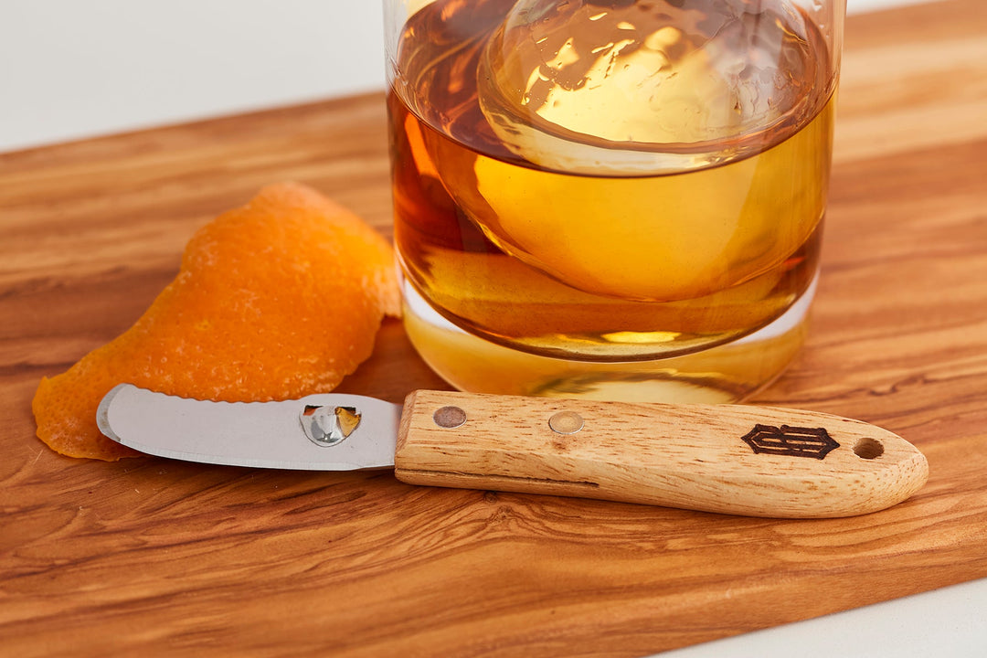 Old Fashioned at Home: The Best Cocktail Mixing Glass and Syrup Combo
